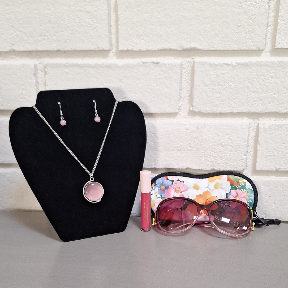 BUYERS GIVAWAY! 🎁 Necklace &  Earring Set, Sun Glasses W/Case and Lip Gloss! 😍